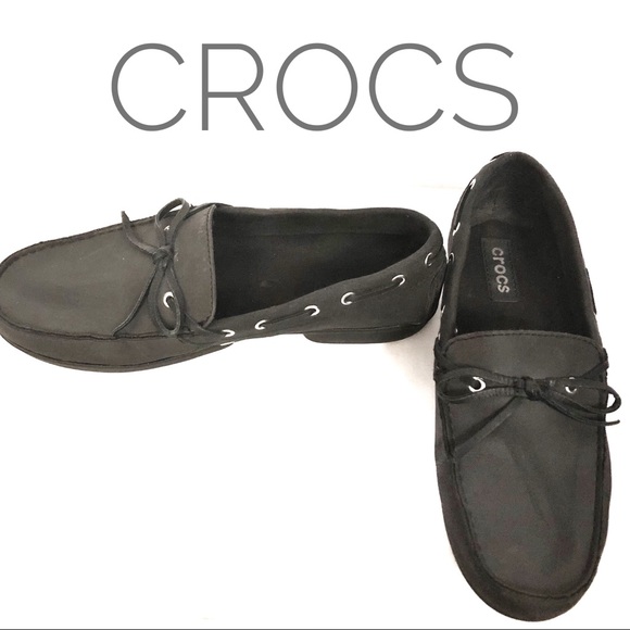 wide crocs mens